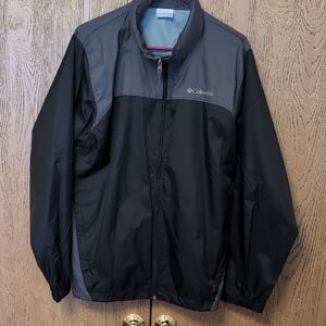 Columbia Men's Black and Gray Jacket